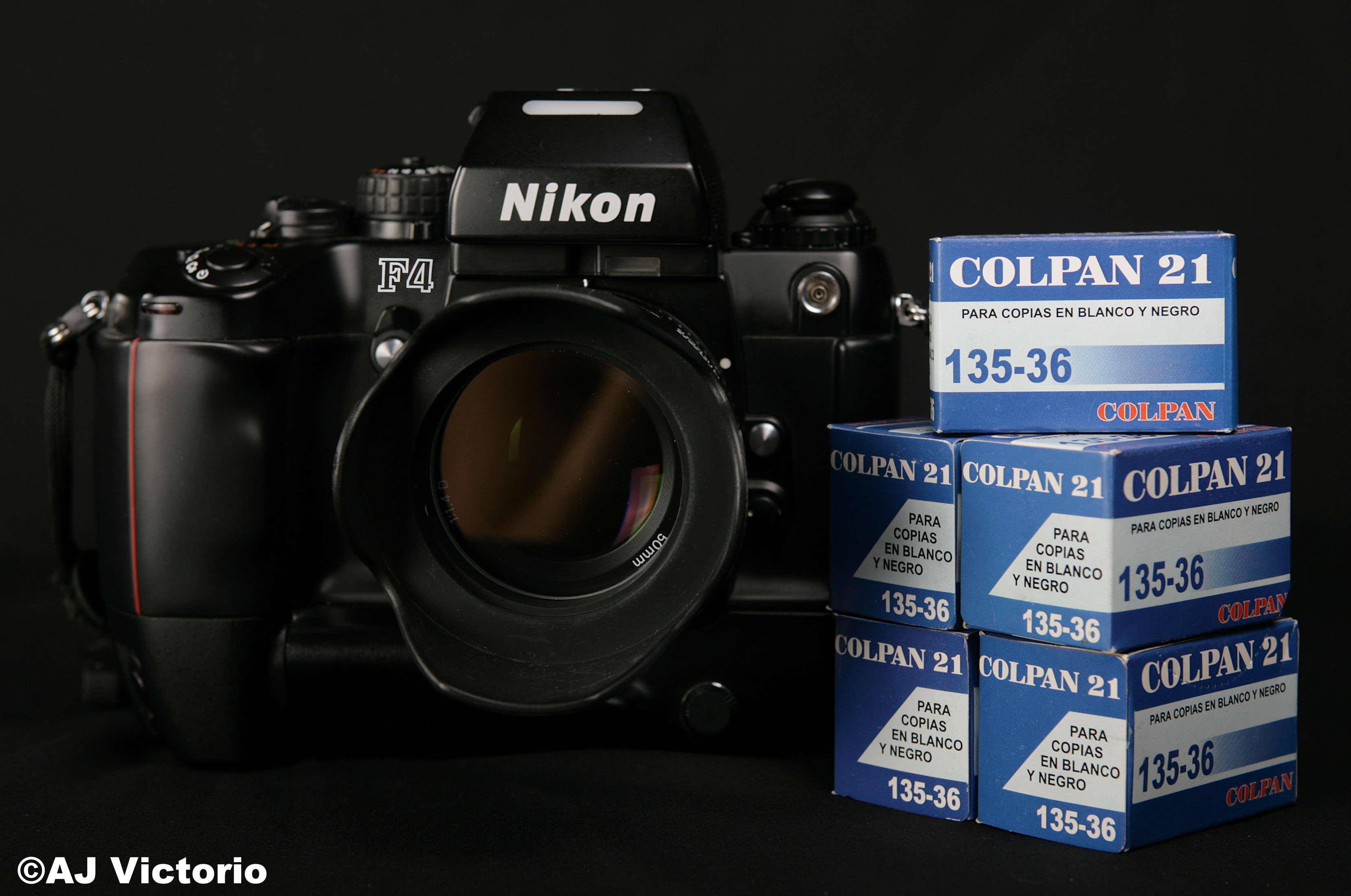 Nikon F4s av aj_1328 på Flickr (Creative Commons)