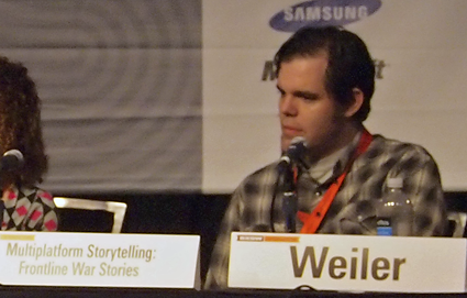 foto av en mann med navneskilt "Weiler" på et konferansepanel