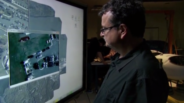 ARGUS-IS setter sammen ulike videofeeder til et gigantisk mosaikk-videobilde / Kilde: Skjemdump PBS NOVA TV