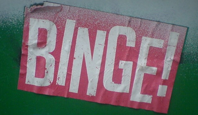 Binge! av ang allen på Flickr CC BY NC SA