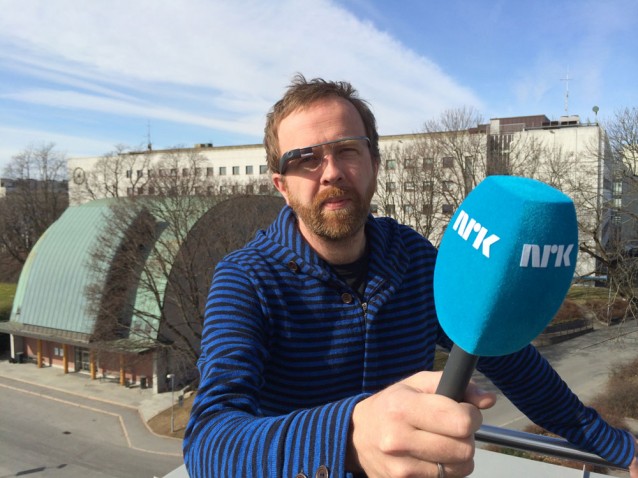 NRKbeta-redaktør Eirik Solheim har testet Glass, og gleder seg til å se hva NRKs Glass-reportere kan få til. Foto: Ståle Grut/NRKbeta
