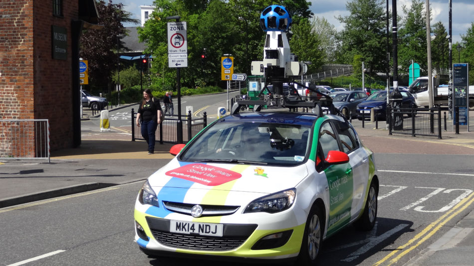 Slik ser Googles biler med Street View-kamera ut Foto: Manhattan Research Inc (CC BY 2.0)