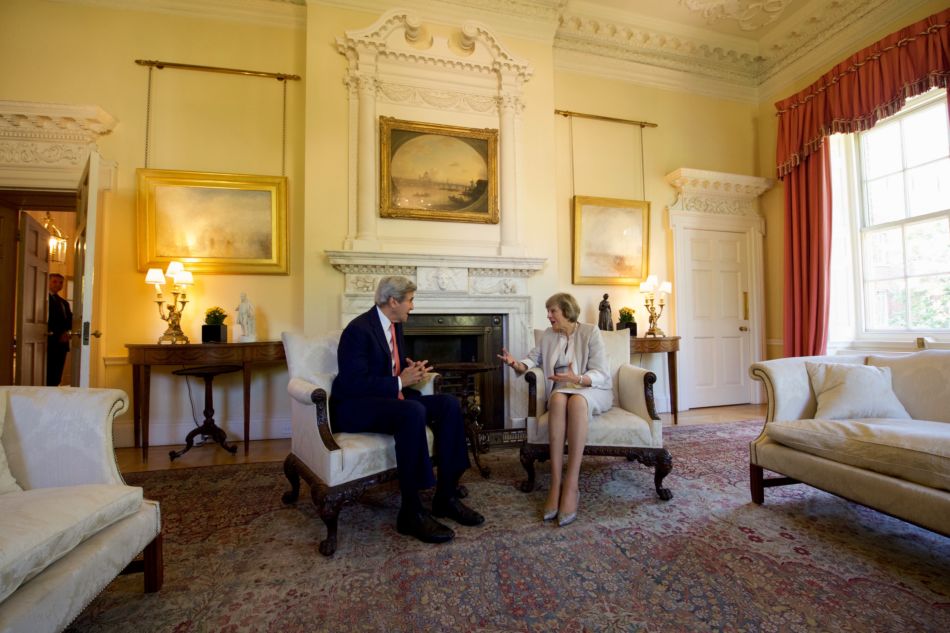 John Kerry og Theresa May i No. 10 Downing Street i London Foto: U.S. Department of State (U.S. Government Works)