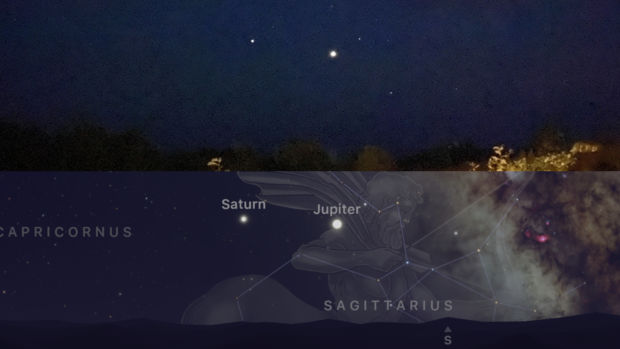 Bilde av stjernehimmel med to planeter og skjermbilde fra Night Sky som viser at planetene er Sturn og Jupiter